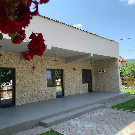 Appartamento Casa Roka Ieşelniţa Esterno foto