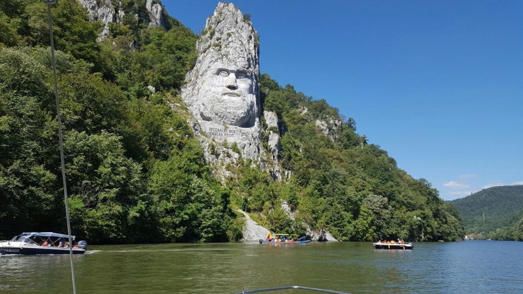 Appartamento Casa Roka Ieşelniţa Esterno foto